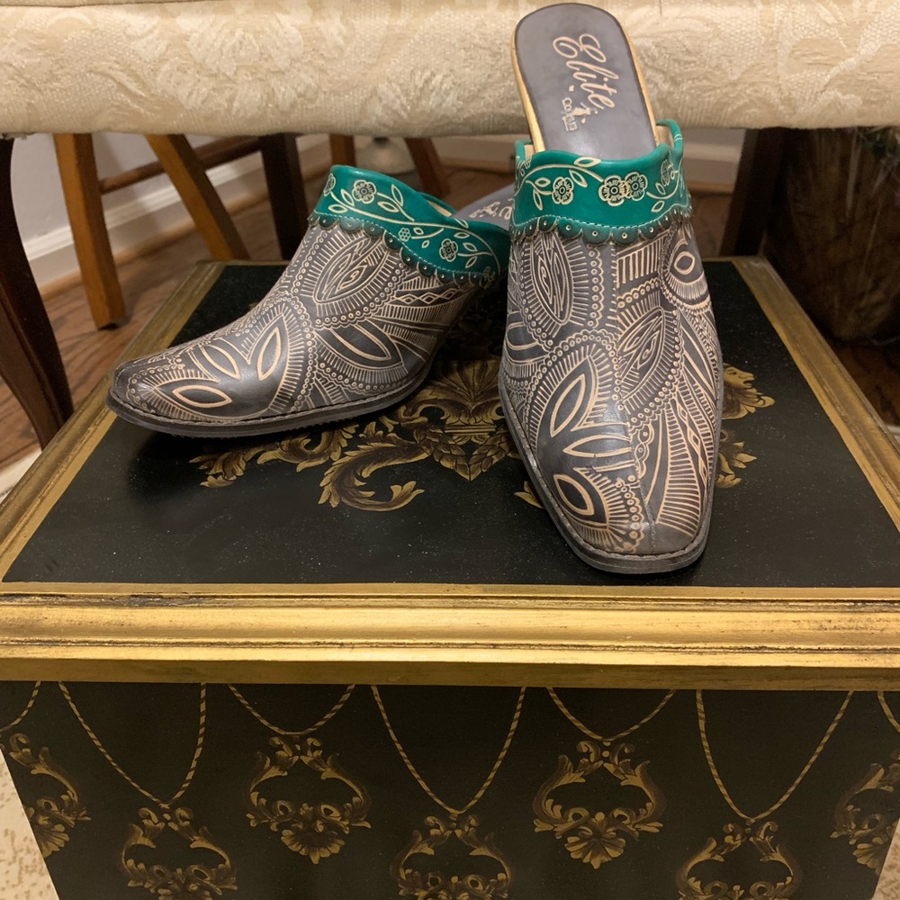 Elite leather heeled mule. Size 10. Worn once maybe twice.